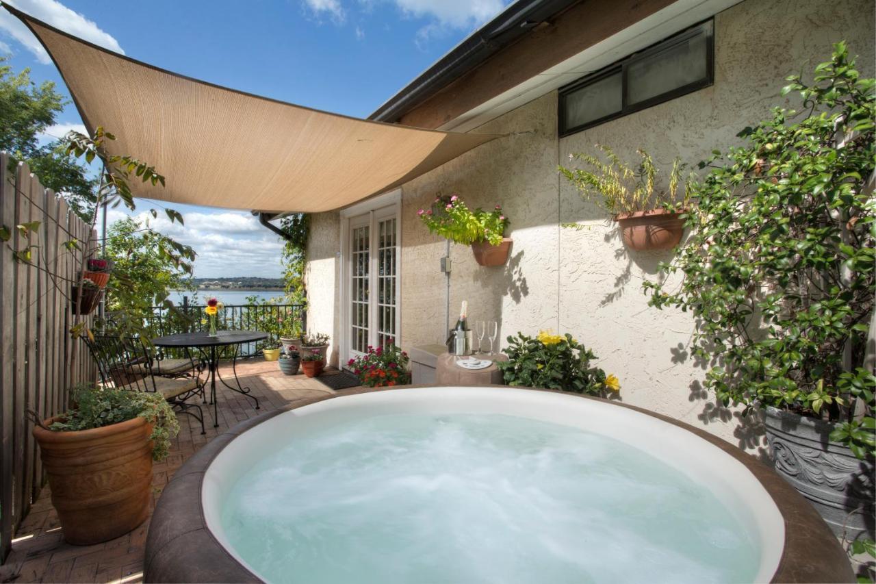 Lakehouse Bed And Breakfast แคนยอนเลค ภายนอก รูปภาพ
