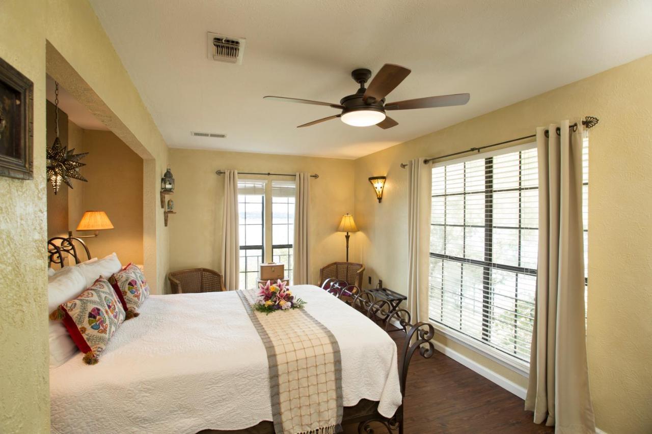 Lakehouse Bed And Breakfast แคนยอนเลค ภายนอก รูปภาพ