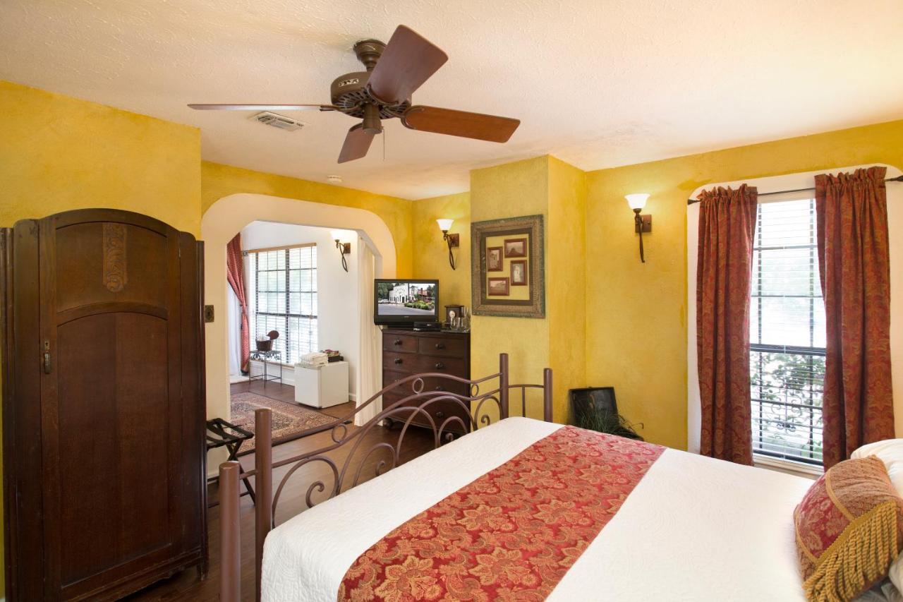 Lakehouse Bed And Breakfast แคนยอนเลค ภายนอก รูปภาพ