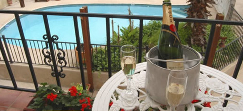 Lakehouse Bed And Breakfast แคนยอนเลค ภายนอก รูปภาพ