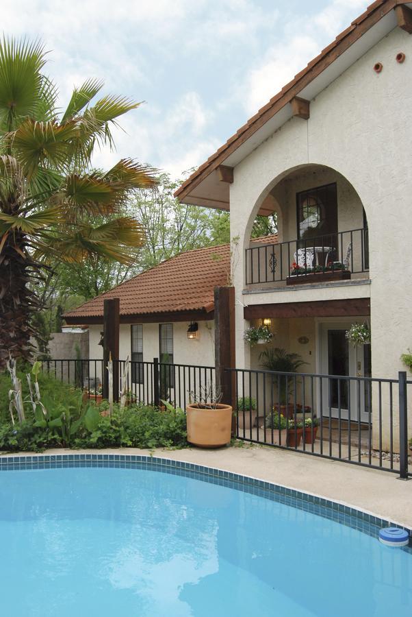 Lakehouse Bed And Breakfast แคนยอนเลค ภายนอก รูปภาพ