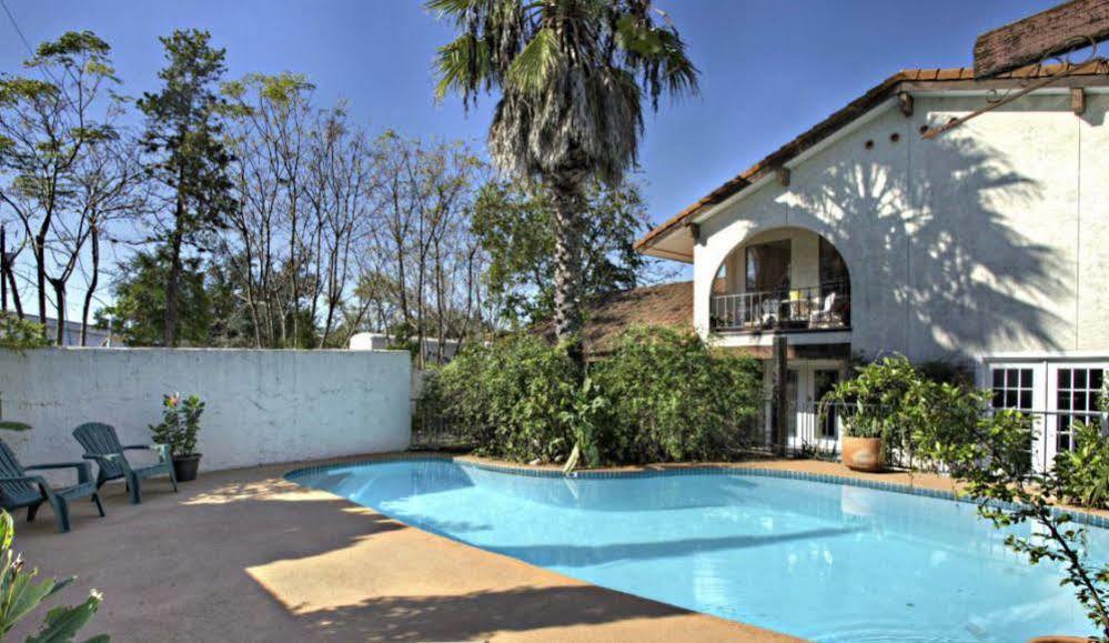 Lakehouse Bed And Breakfast แคนยอนเลค ภายนอก รูปภาพ